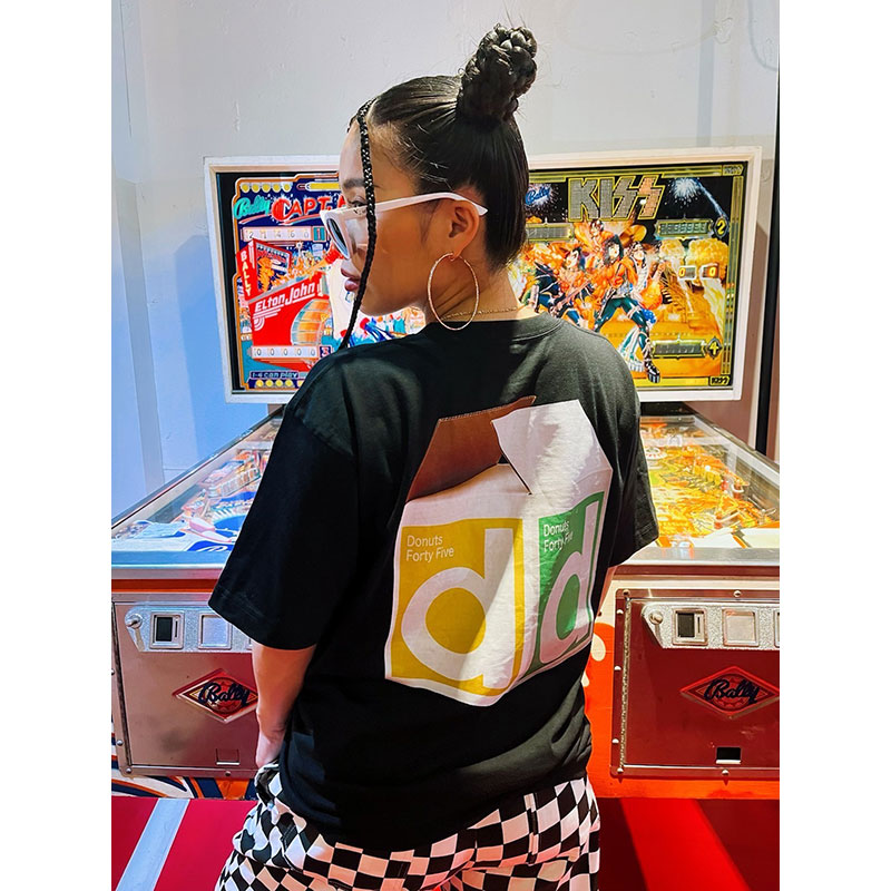 DONUTS 45(ドーナツフォーティーファイブ)/ d Records S/S TEE