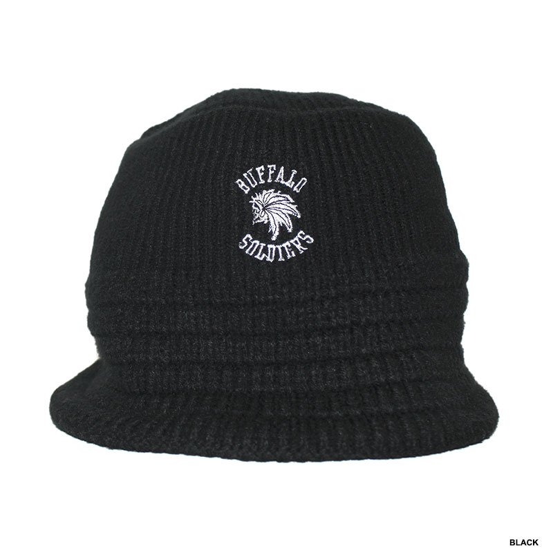 BS KNIT BUCKET HAT