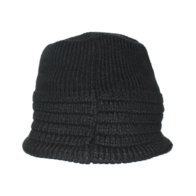 BS KNIT BUCKET HAT