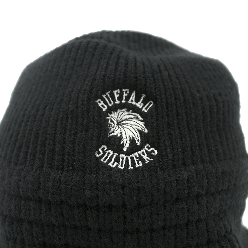 BS KNIT BUCKET HAT