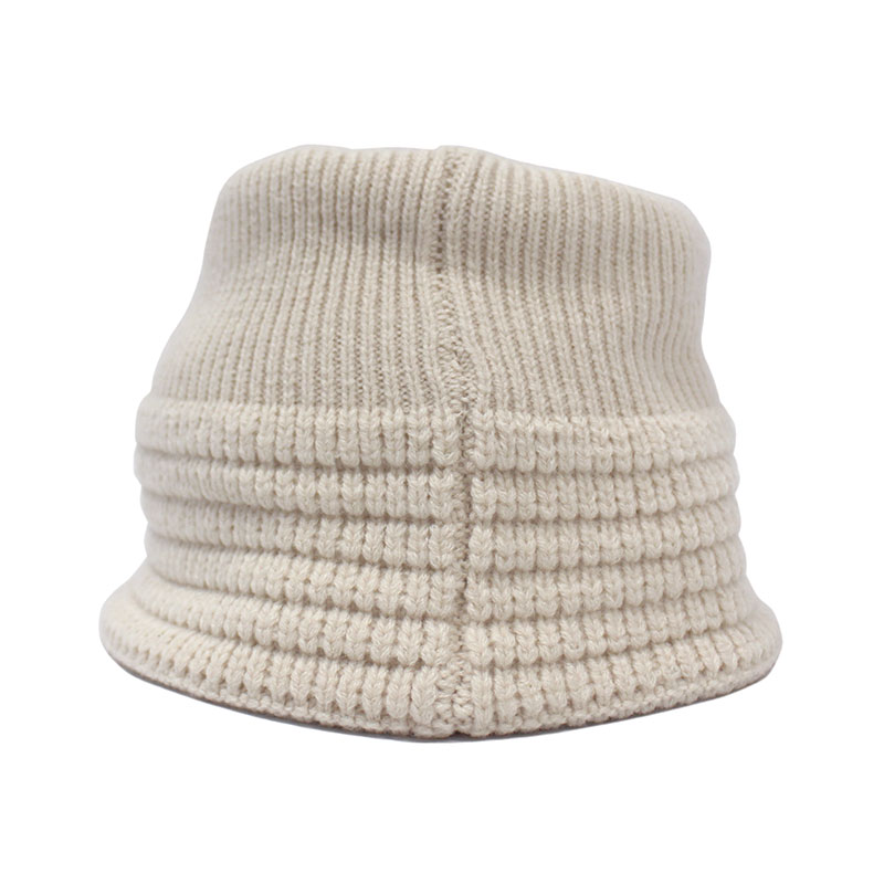 BS KNIT BUCKET HAT