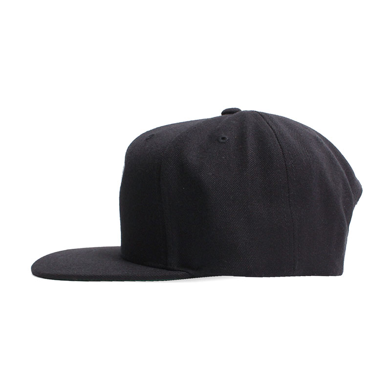 RUFF&TUFF SNAPBACK CAP
