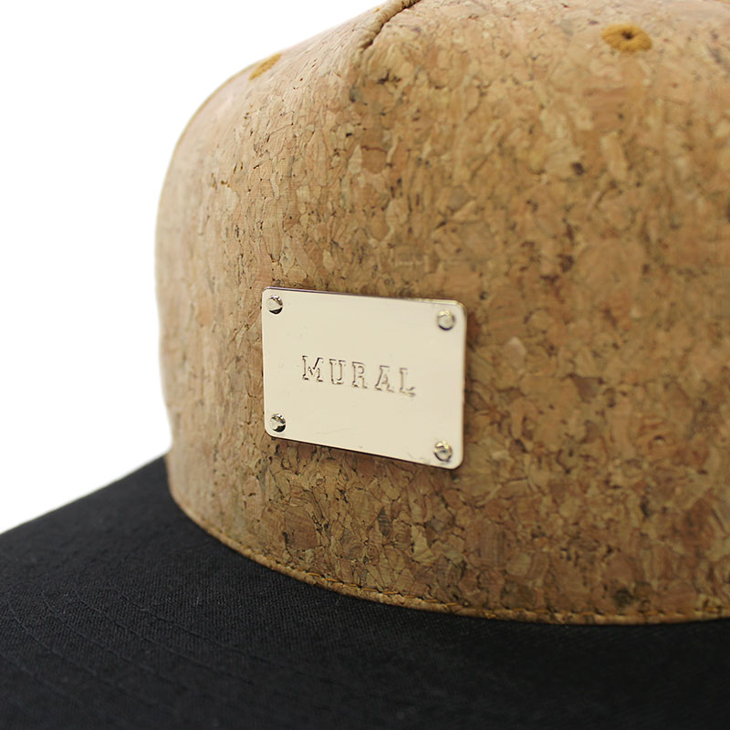 METAL PLATE SNAPBACK CAP -CORK-