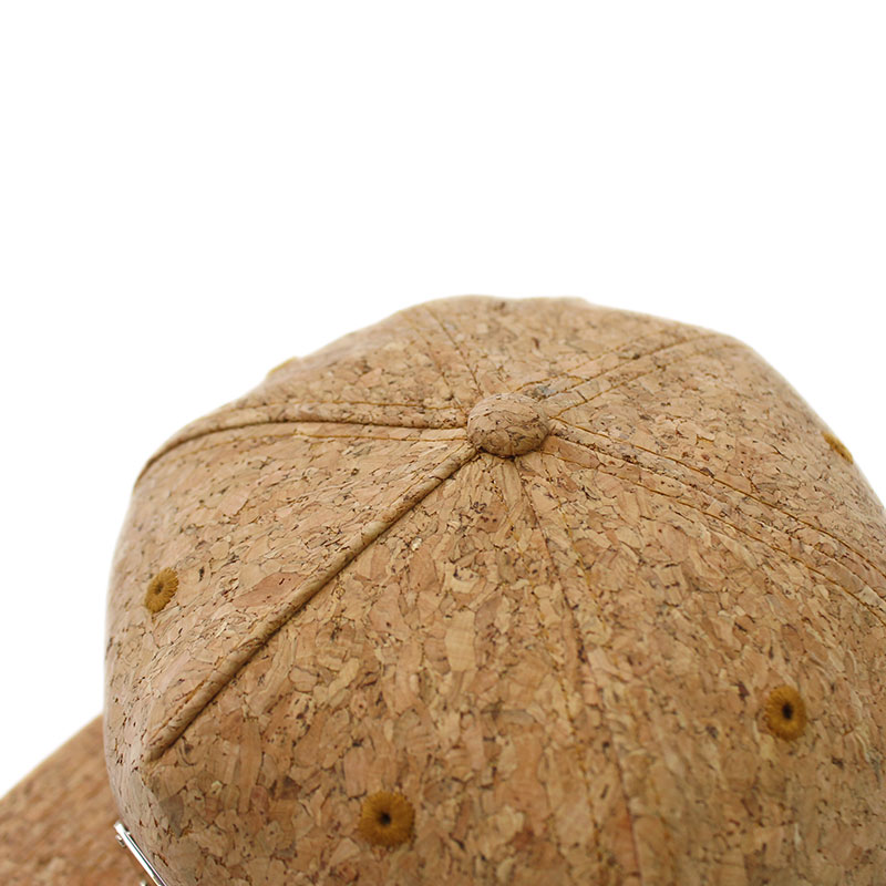 METAL PLATE SNAPBACK CAP -CORK-