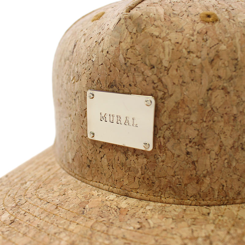 METAL PLATE SNAPBACK CAP -CORK-