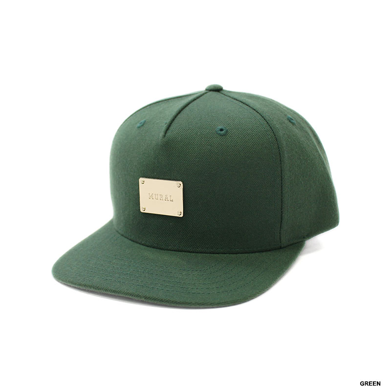 METAL PLATE SNAPBACK CAP