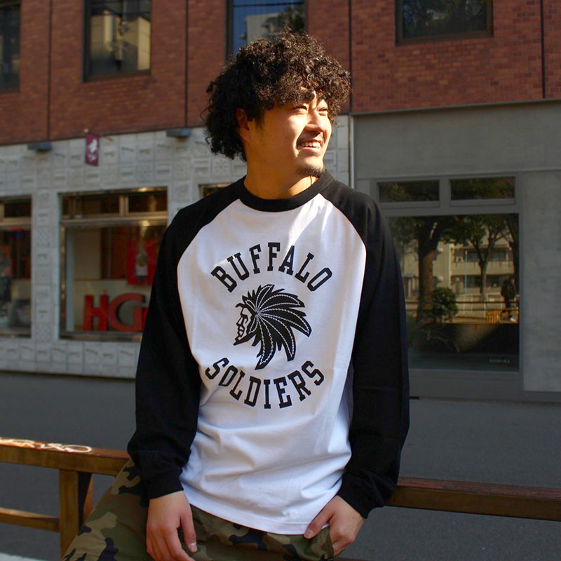 BS RAGLAN L/S T-SHIRT