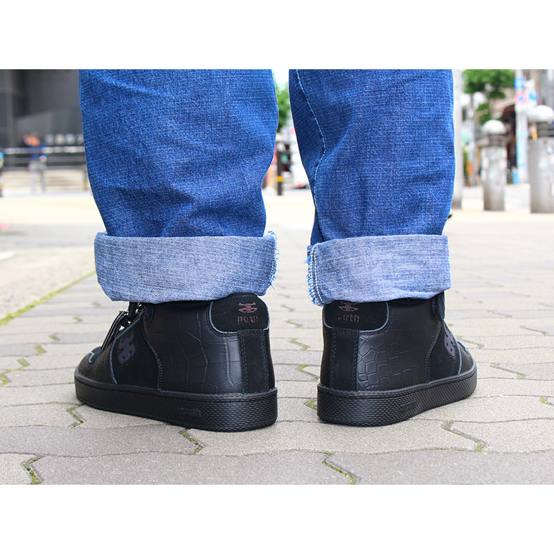 I PATH/ GRASSHOPPER -BLACK CROC LEATHER-