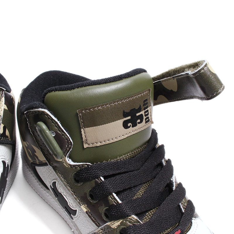 GRASSHOPPER CAMO TUMBLED LEATHER