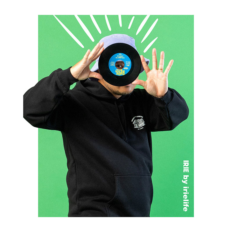 DIGGIN' ON EARTH HOODIE