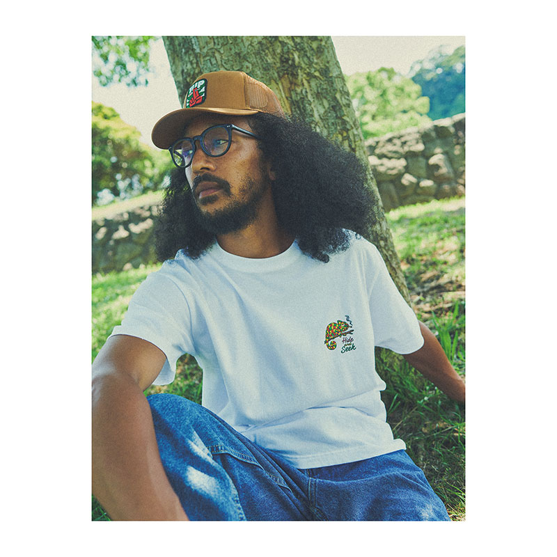 HIDE AND SEEK TEE