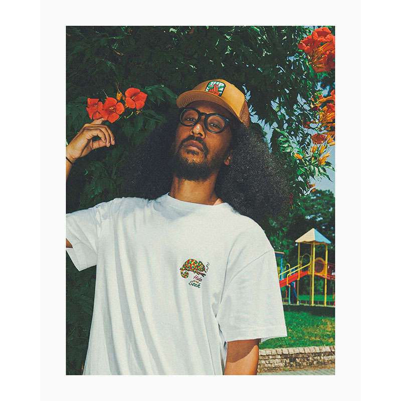HIDE AND SEEK TEE