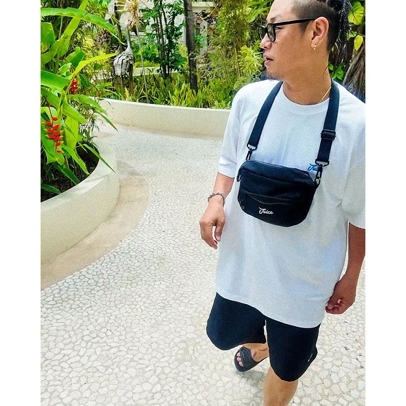 Shoulder Pouch