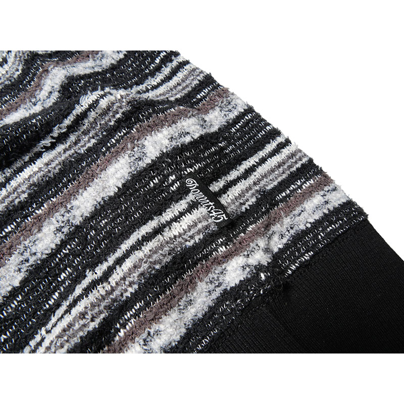 MULTI BORDER SWEATER -BLACK-