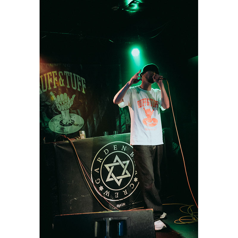 RUFF&TUFF T-SHIRT