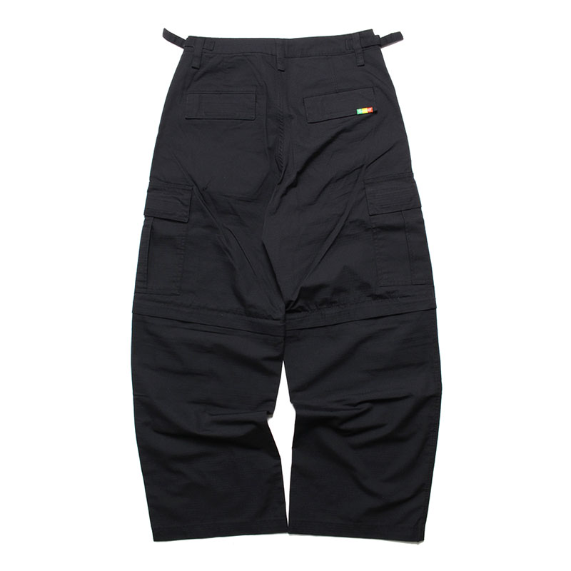 MULTI POCKET CARGO PANTS