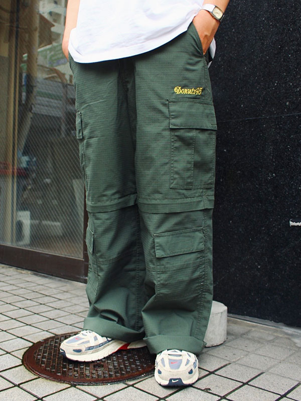 MULTI POCKET CARGO PANTS