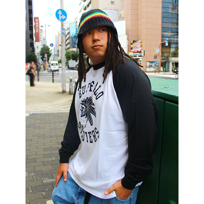 BS RAGLAN L/S T-SHIRT