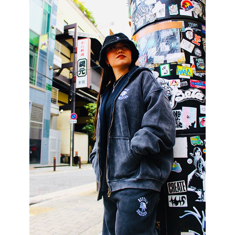 BS PIGMENT ZIP HOODIE -BLACK-