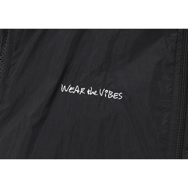 WEAR THE VIBES UTILITY VEST