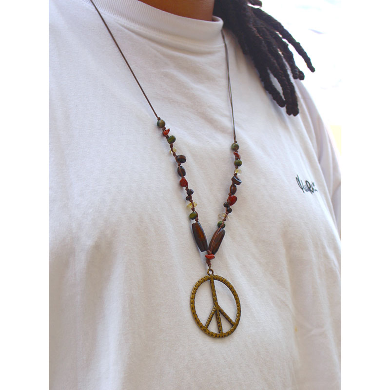 HANDMADE NECKLACE