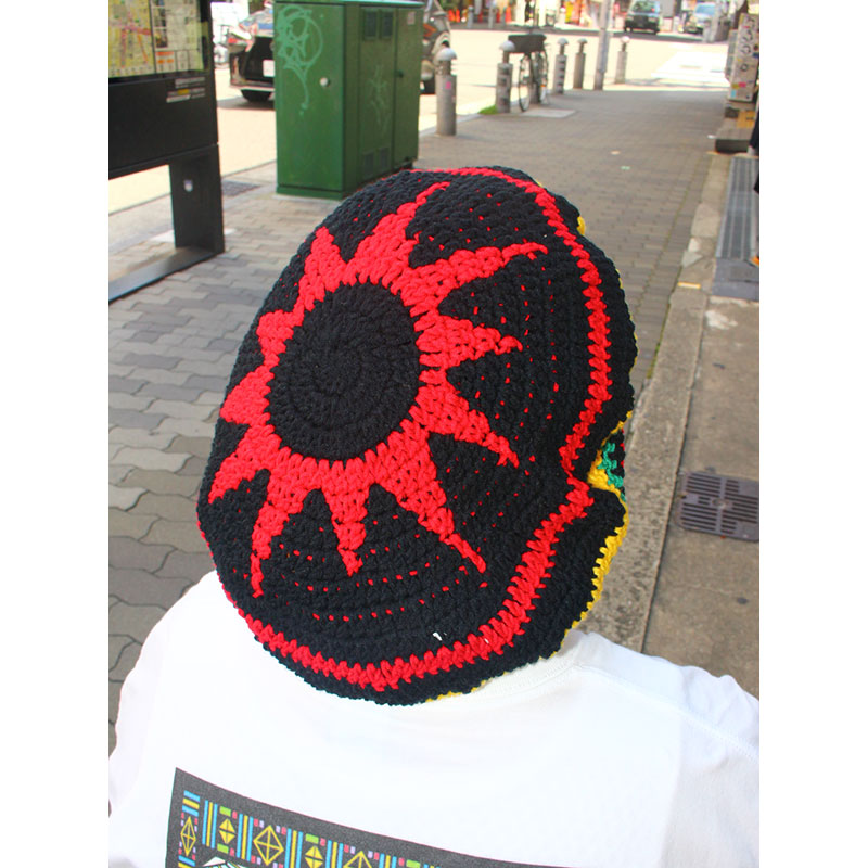 HANDMADE TAM