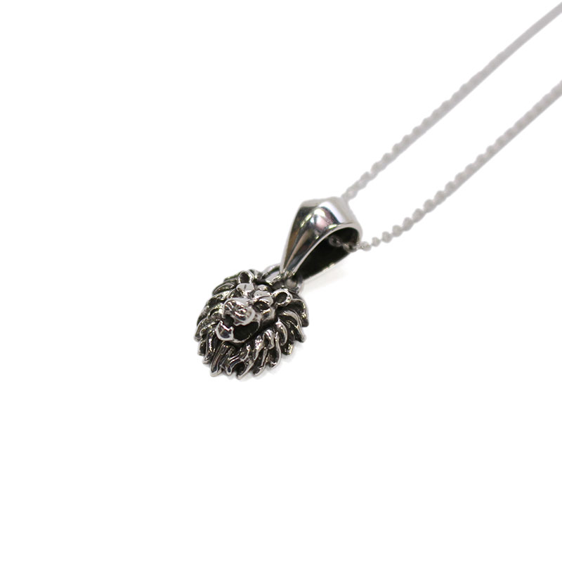 SILVER LION NECKLACE