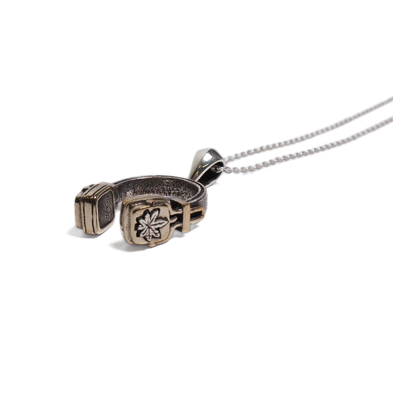 HEADOHONE NECKLACE