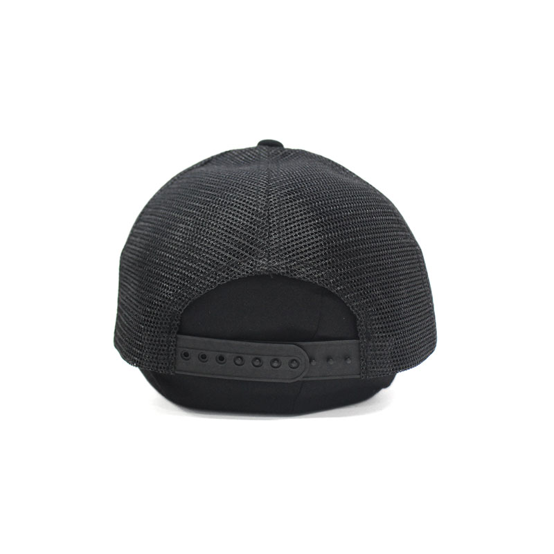 OLD ENGLISH CROSS MESH CAP