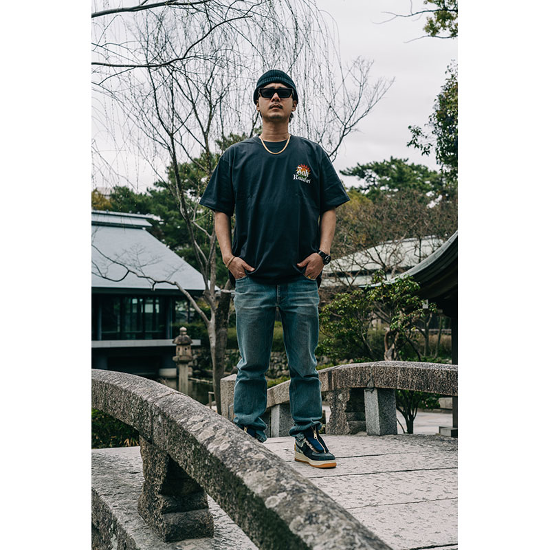 SELASSIE I with MOON T-SHIRT